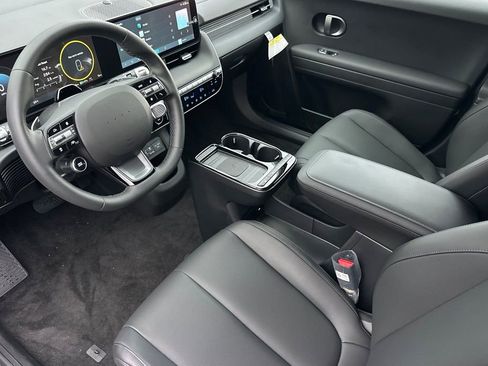 New 2026 Hyundai Ioniq 5 SEL image 7