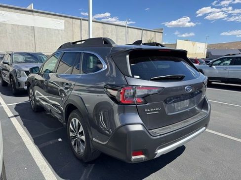 Used 2025 Subaru Outback Limited AWD/4WD image 4