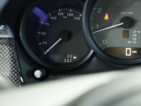 New 2026 Porsche Macan S image 15