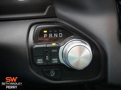 Used 2024 RAM 1500 Laramie image 28