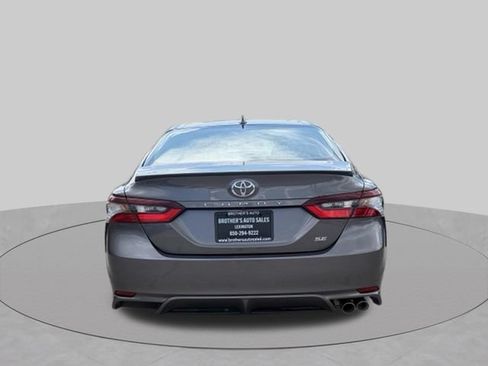 Used 2024 Toyota Camry SE FWD image 5