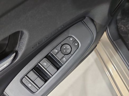 New 2026 Nissan Sentra SV FWD image 11