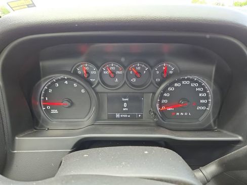 Used 2021 GMC Sierra 2500 4x4 Crew Cab w/ Fleet Convenience Package image 17