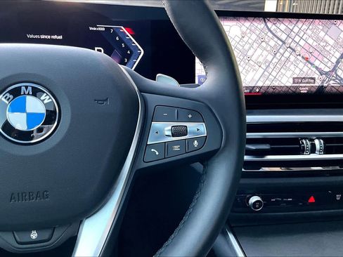 Certified 2023 BMW 330i Sedan w/ Premium Package image 24