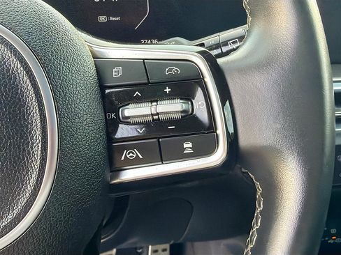 Used 2024 Kia Sorento SX FWD image 39