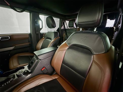 Used 2022 Ford Bronco Outer Banks image 21