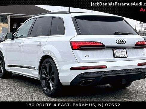 New 2026 Audi Q7 3.0T Premium Plus AWD/4WD image 3