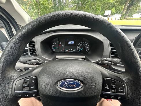 Used 2025 Ford Transit 250 Low Roof w/ Exterior Upgrade Package RWD image 19