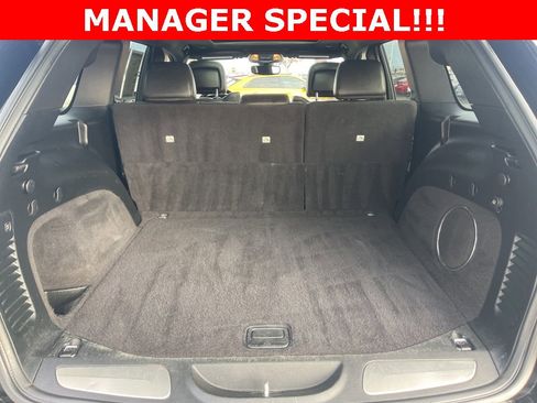 Used 2019 Jeep Grand Cherokee Overland image 13