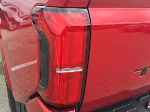 New 2026 Toyota Tacoma SR5 image 32