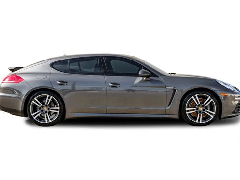 Used 2016 Porsche Panamera Edition w/ Premium Package Plus RWD image 7
