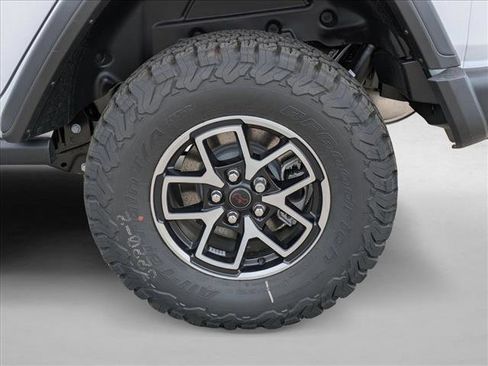 New 2024 Jeep Wrangler Unlimited Rubicon w/ Safety Group image 10