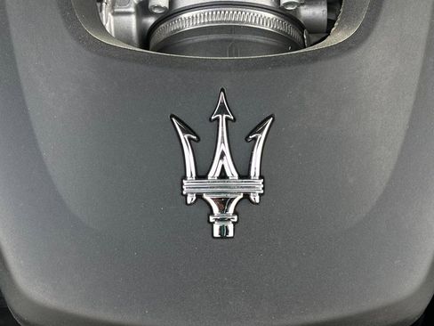 Used 2018 Maserati Ghibli GranLusso image 63