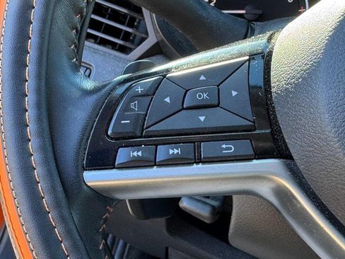 Used 2020 Nissan Altima 2.5 SR w/ Premium Package image 16