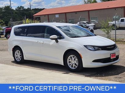 Used 2022 Chrysler Voyager LX