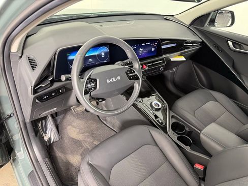 Used 2023 Kia Niro Wind w/ Wind Preserve Package image 27