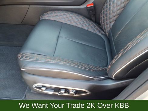 Used 2025 Jeep Grand Cherokee L Summit image 9