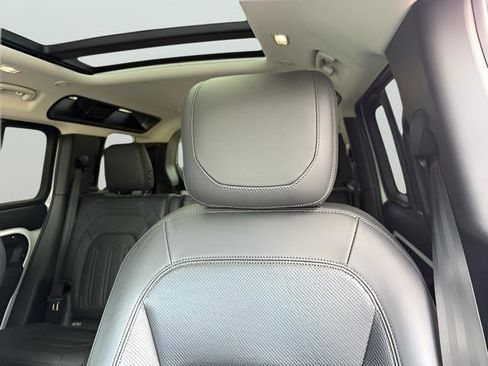 Used 2020 Land Rover Defender 110 HSE image 20