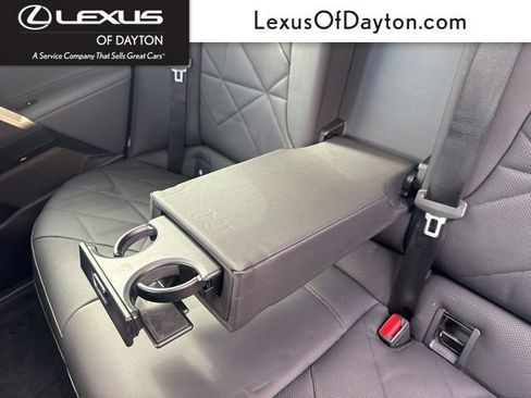 Used 2023 BMW iX xDrive50 image 31