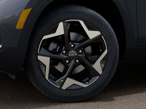 New 2026 Kia Seltos S image 9