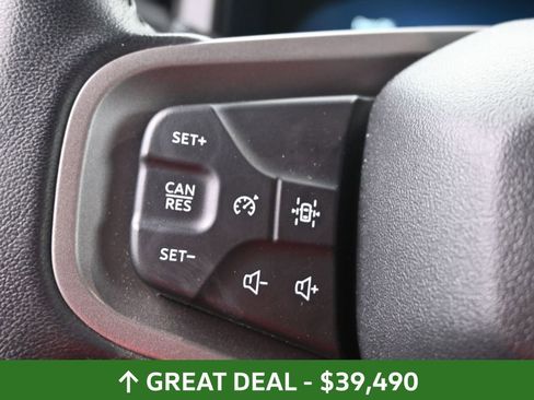 Used 2025 Ford Bronco Big Bend image 25