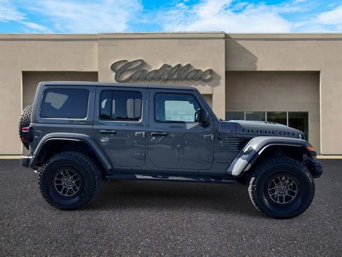 Used 2022 Jeep Wrangler Unlimited Rubicon w/ Xtreme Recon 35" Tire Package AWD/4WD image 2