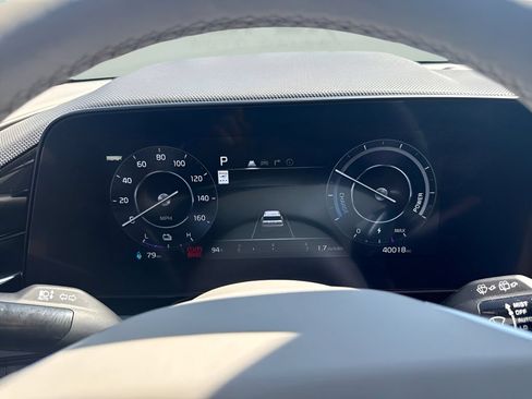 Used 2023 Kia Niro Wind w/ Wind Preserve Package FWD image 19