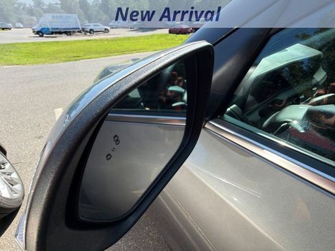 Used 2025 Kia Seltos EX w/ EX Sunroof Package AWD/4WD image 9