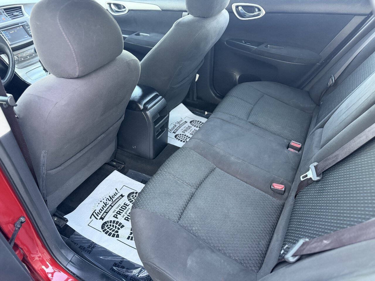 Used 2014 Nissan Sentra SR w/ Premium Package FWD image 18