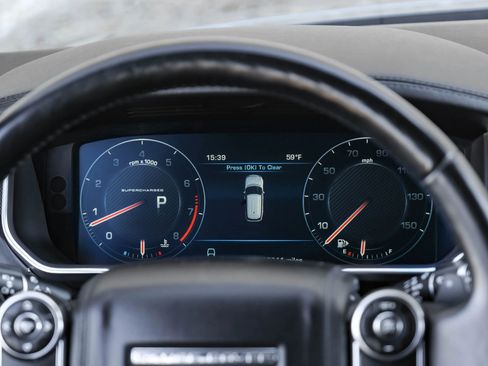 Used 2013 Land Rover Range Rover Supercharged image 19
