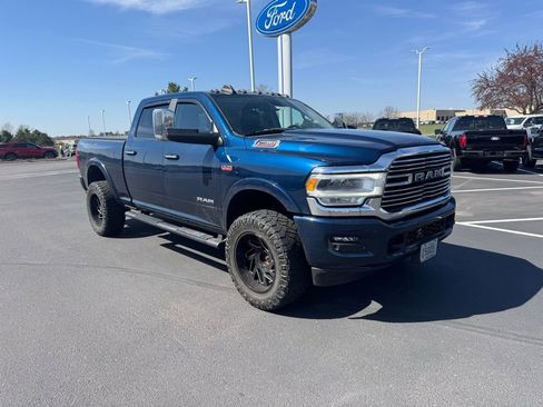 Used 2022 RAM 2500 Laramie AWD/4WD image 1