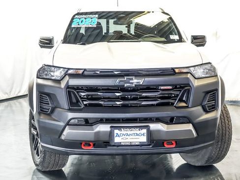Used 2023 Chevrolet Colorado Trail Boss w/ Technology Package image 7