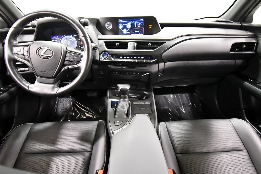 Used 2019 Lexus UX 250h w/ Premium Package AWD/4WD image 3