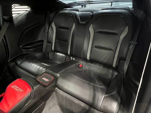 Used 2018 Chevrolet Camaro SS w/ Redline Edition RWD image 32