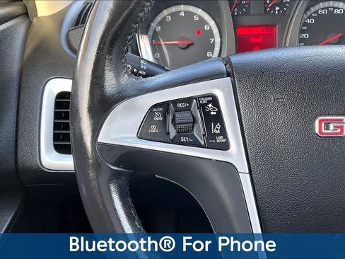 Used 2017 GMC Terrain SLE w/ Technology Package image 12