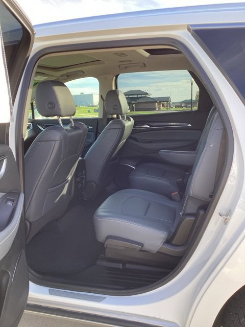 Used 2020 Buick Enclave Essence AWD/4WD image 7