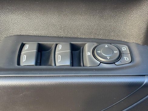 Used 2022 Chevrolet Silverado 1500 Custom Trail Boss image 21