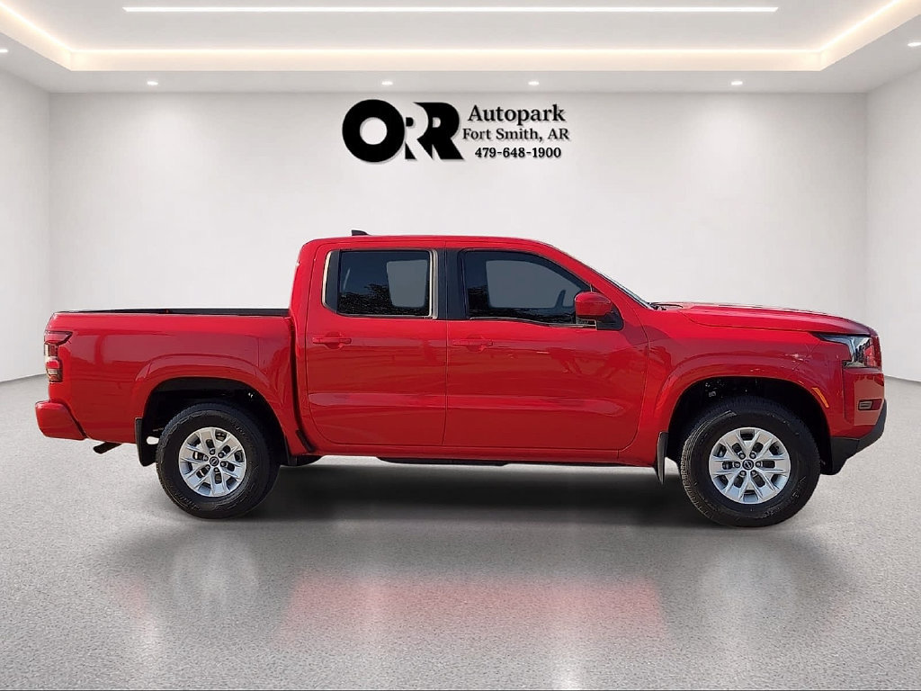 Used 2024 Nissan Frontier SV AWD/4WD image 6