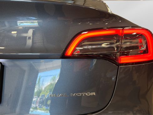 Used 2023 Tesla Model 3 Long Range AWD/4WD image 45