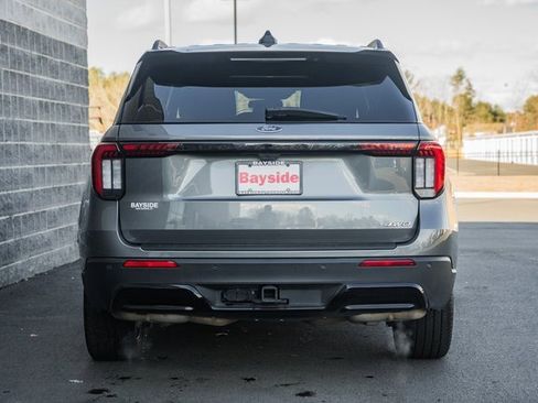 Used 2025 Ford Explorer ST-Line w/ ST-Line Street Pack image 7