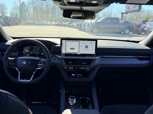 New 2026 Ford Explorer ST w/ Sun And Sound Package image 38