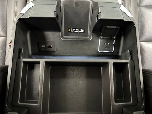 Used 2024 GMC Sierra 1500 Elevation w/ Elevation Premium Package AWD/4WD image 43