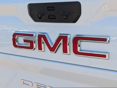 New 2026 GMC Sierra 3500 Denali w/ Denali Reserve Package AWD/4WD image 17