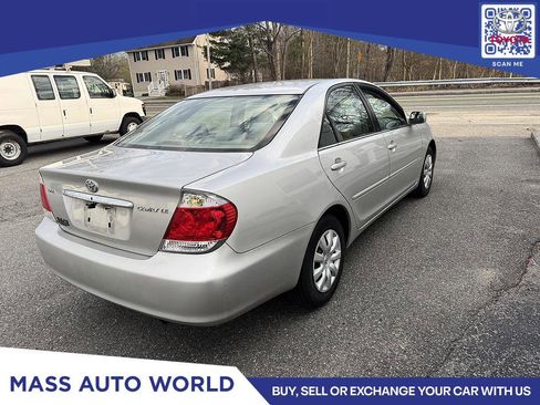 Used 2006 Toyota Camry LE image 3