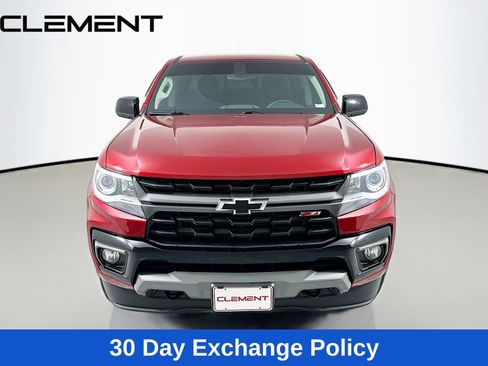Used 2021 Chevrolet Colorado Z71 AWD/4WD image 3