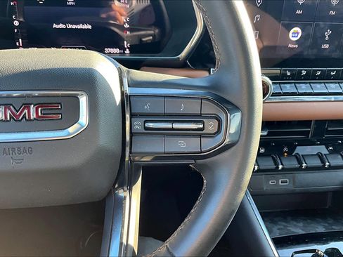 Used 2023 GMC Canyon AT4 w/ Technology Package image 20