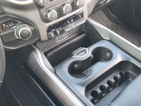Used 2022 RAM 1500 Big Horn RWD image 22