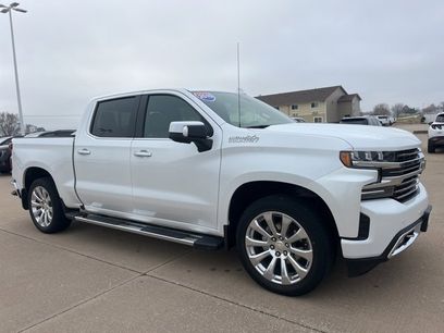 Used 2019 Chevrolet Silverado 1500 High Country w/ Technology Package