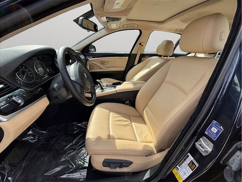 Used 2016 BMW 528i Sedan image 2
