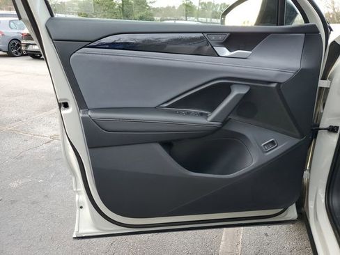 New 2026 Volkswagen Tiguan SE R-Line image 30